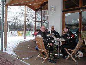 Lederbren an der Spinnerbrcke im Februar 2003