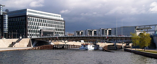 Spree, Bundespresseamt, Abgeordnetenhaus