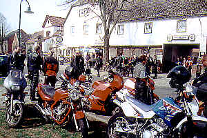 MCLB easter ride 1999 - at the destination